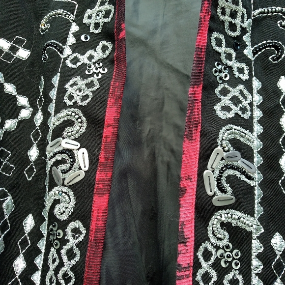 Notations Japanese Inspired Jacket Black in Medium - Picture 6 of 8